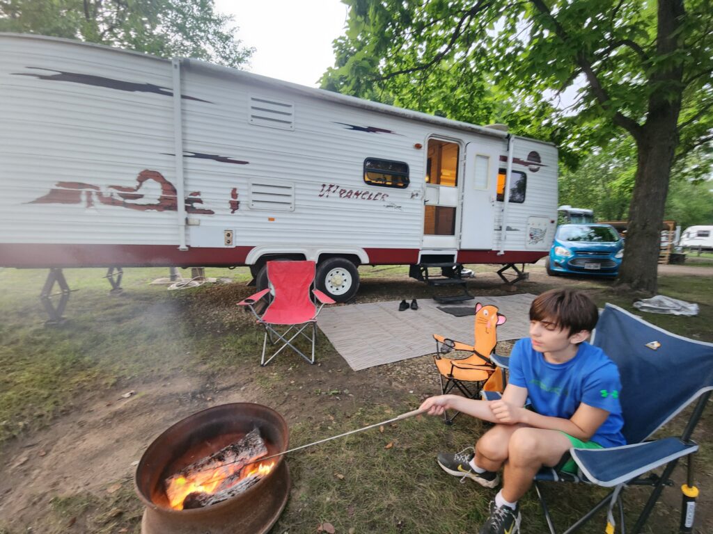 Camping at Lake Road Campground in Trempealeau, Wisconsin